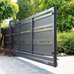 brama posesyjna przesuwna wisniowski 01 300x300 Wisniowski: un ingresso con stile