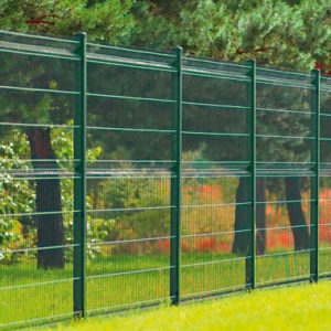 panelowe ogrodzenie kratowe 005 300x300 Wisniowski: un ingresso con stile