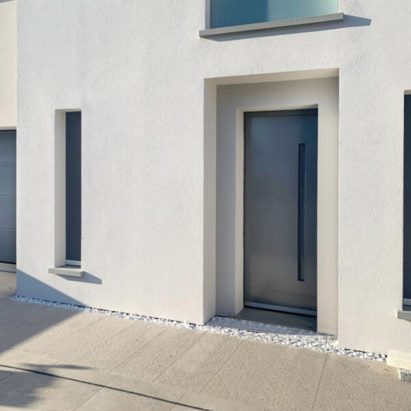 WhatsApp Image 2020 12 03 at 21.24.59 6 1 600x600 Portoncini residenziali: installazione ZERO POLVERE