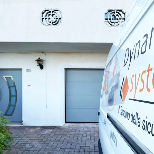 u 600x600 Portoncini residenziali: installazione ZERO POLVERE
