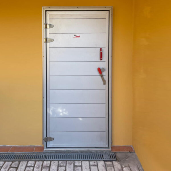 WhatsApp Image 2024 12 23 at 17.48.21 2 600x600 Paratie Acquastop: sicurezza antiallagamento